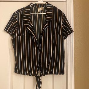 Women’s XL shirt
